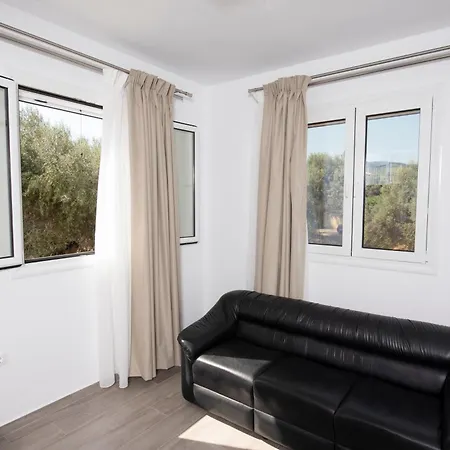 Apartment Liokambos