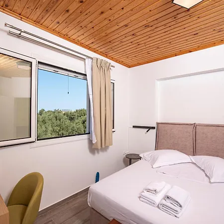 Liokambos Apartment Lefkada City