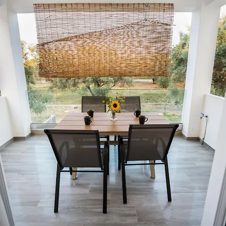 Apartament Liokambos *